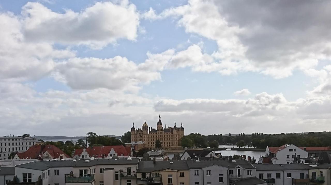 Am Schloss 2* Schwerin (Mecklenburg-Vorpommern)